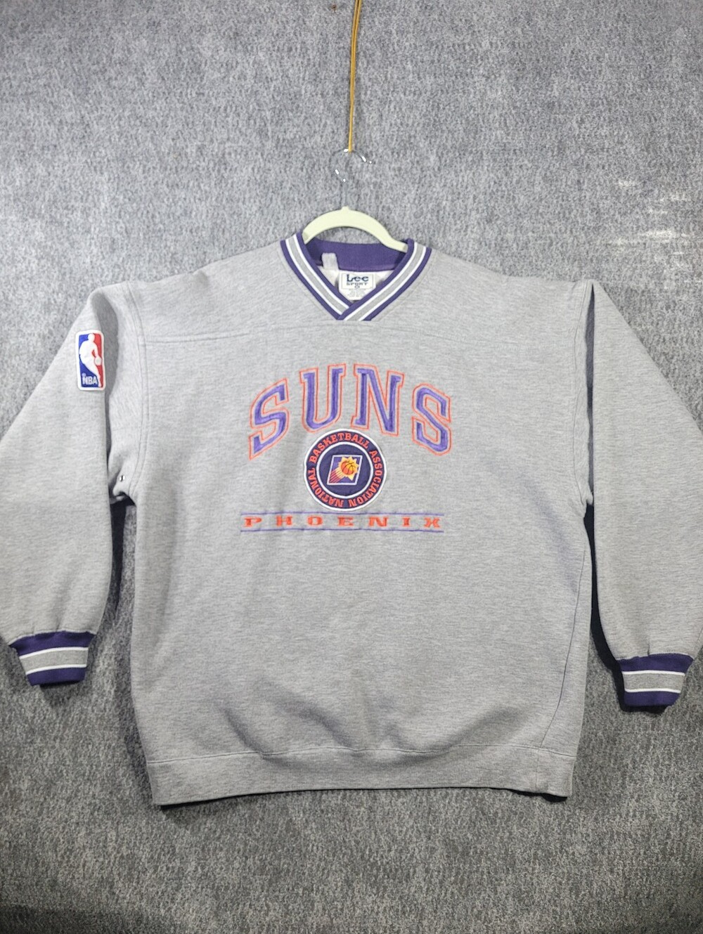 Vintage 90s Phoenix Suns Lee Sport Sweatshirt XL Grey Embroidered Crewneck NBA